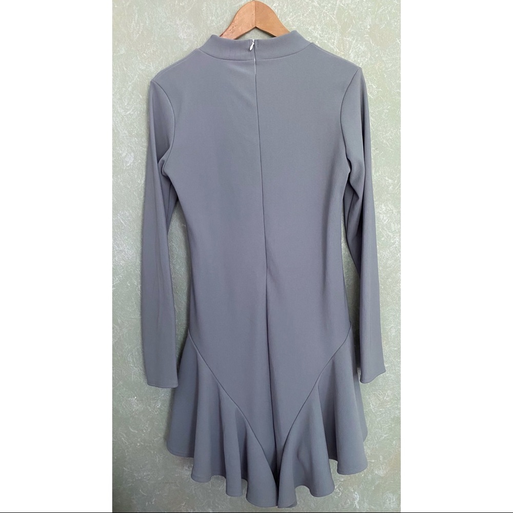 Missguided Ruffle Bottom Dress - Picture 2 of 8